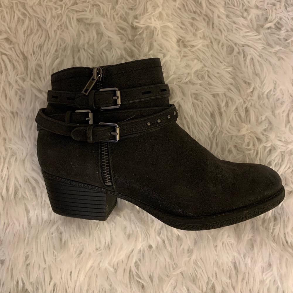 Sonoma black buckle ankle booties
